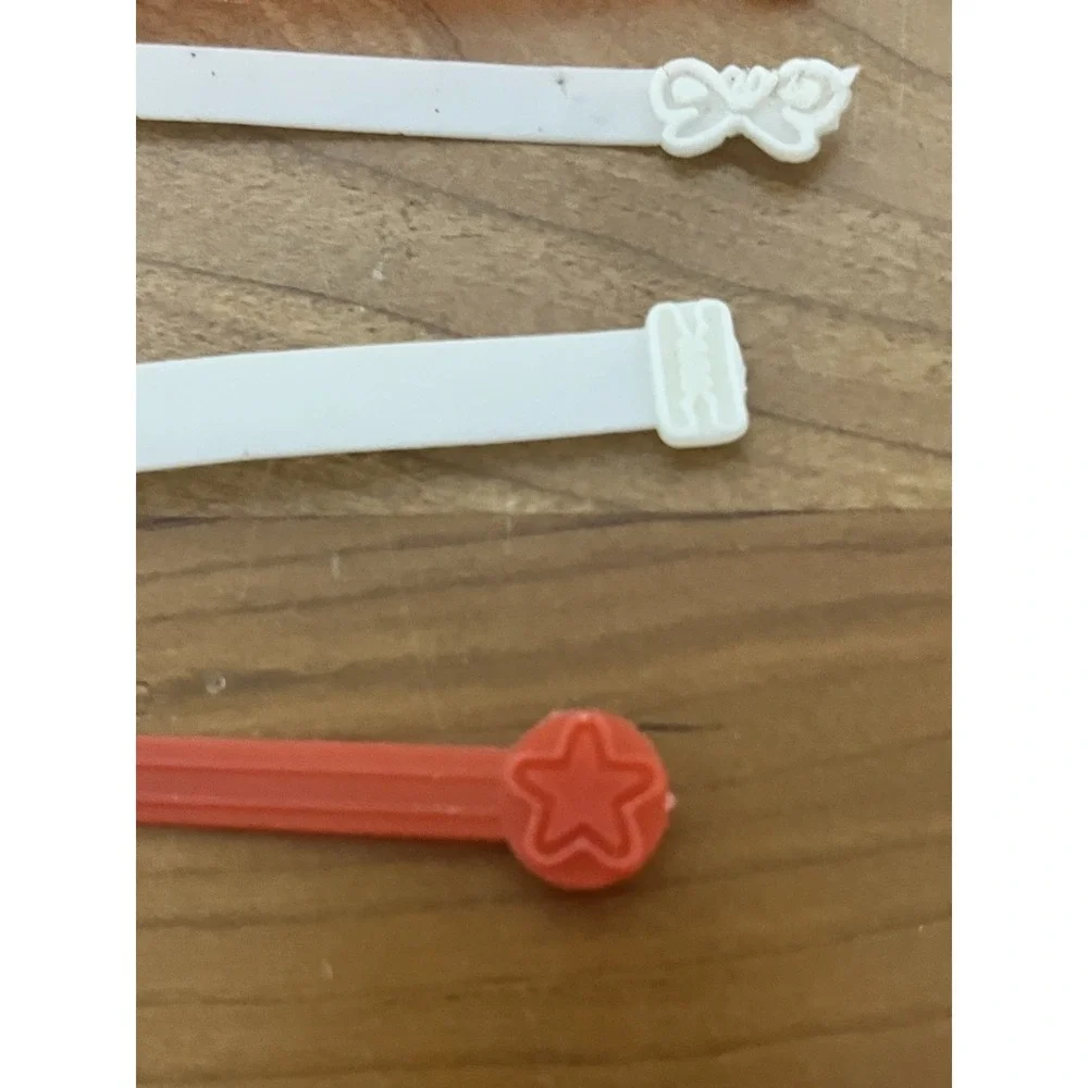 Vintage 1980's Lot Of 6 Belts Accessories